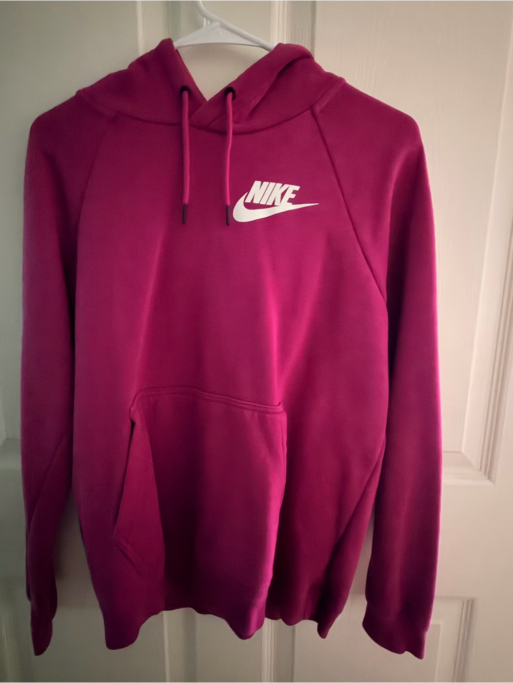 Nike women’s Nike Hoodie